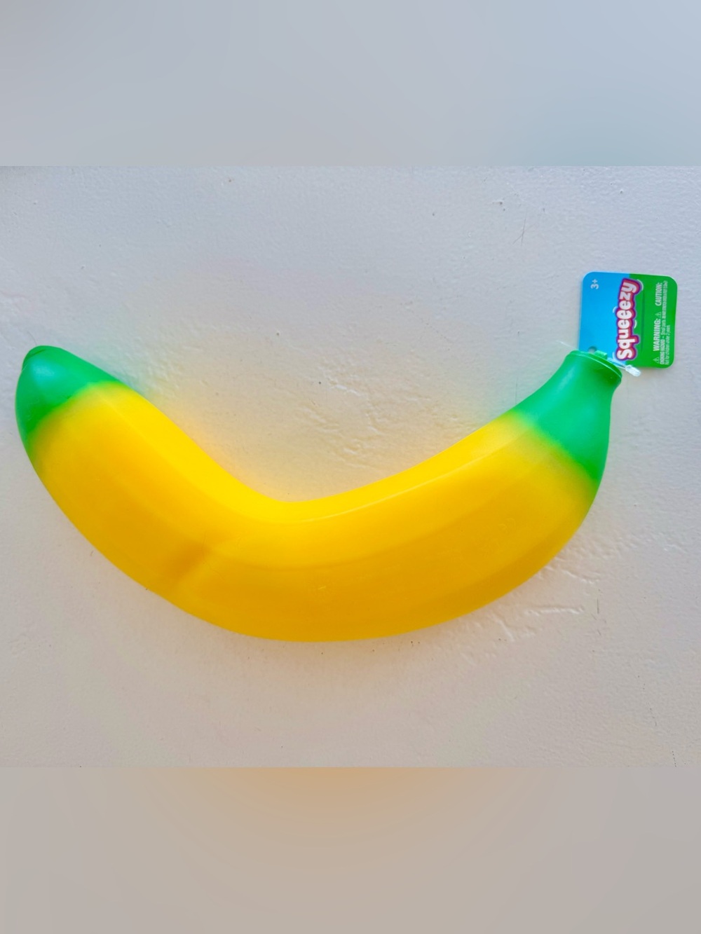 NEW! AUTHENTIC Squeeezy Squishy Toymendous BANANA!